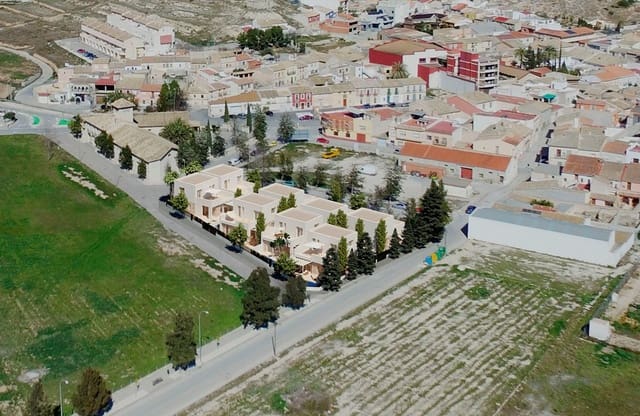 3 makuuhuone Huvila myytävänä paikassa Hondón de las Nieves mukana uima-altaan 
autotalli - 366 750 € (Ref: 7621819)