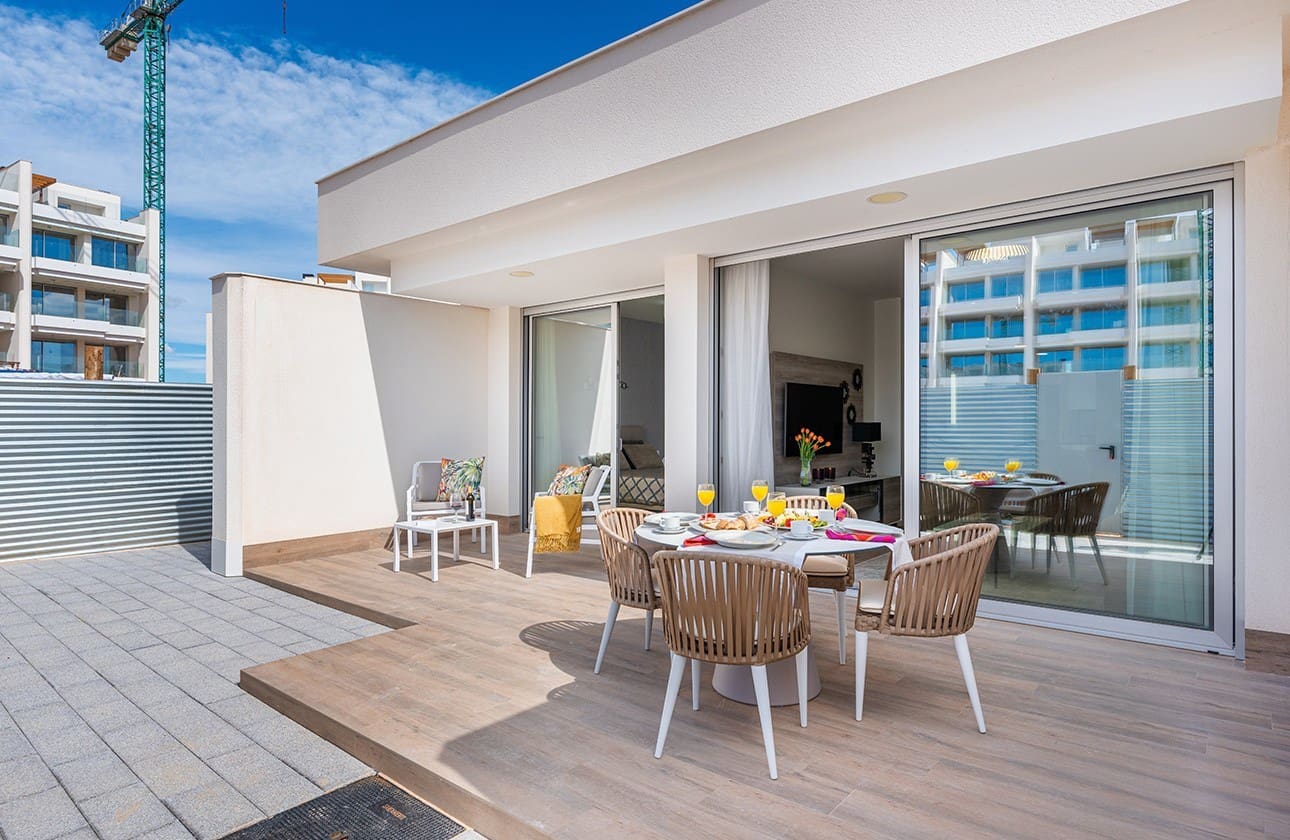 2 quarto Penthouse para venda em Villamartin com piscina garagem - 425 000 € (Ref: 7659082)