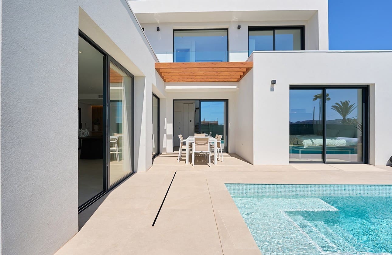 3 soveværelse Villa til salg i Alfaz del Pi / L'Alfas del Pi med swimmingpool garage - € 649.000 (Ref: 7673598)