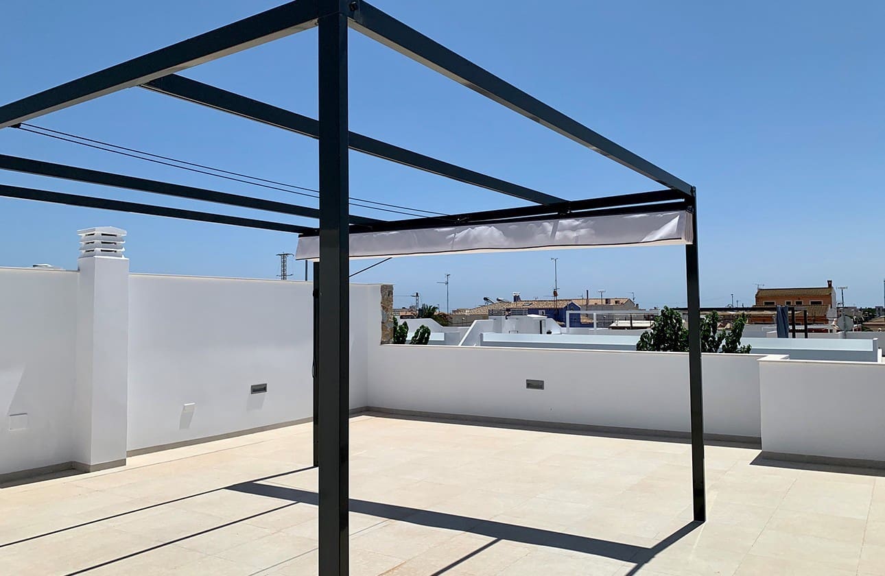 3 chambre Villa/Maison à vendre à Los Alcazares avec piscine garage - 489 900 € (Ref: 7673611)