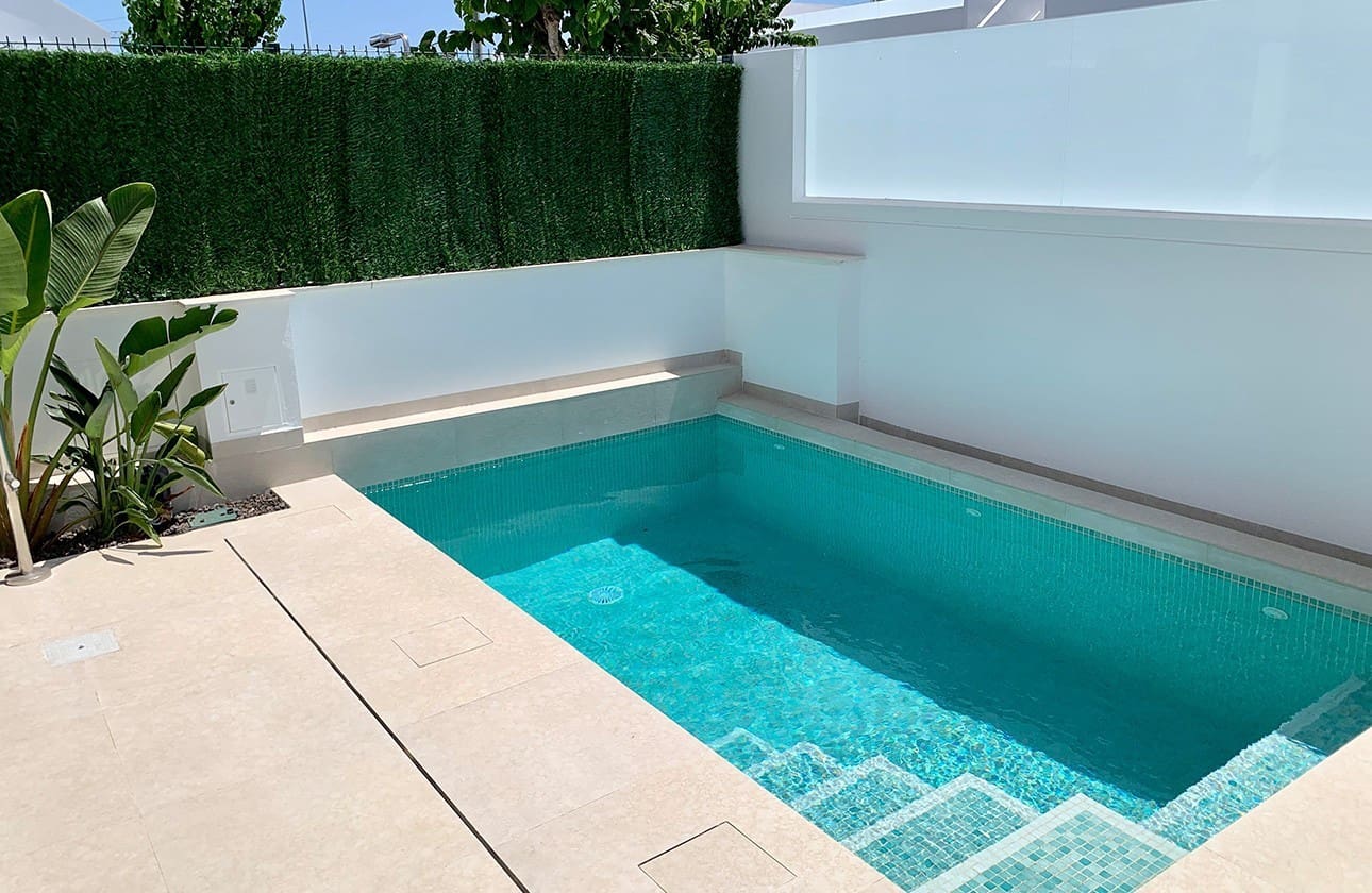 3 chambre Villa/Maison à vendre à Los Alcazares avec piscine garage - 489 900 € (Ref: 7673611)