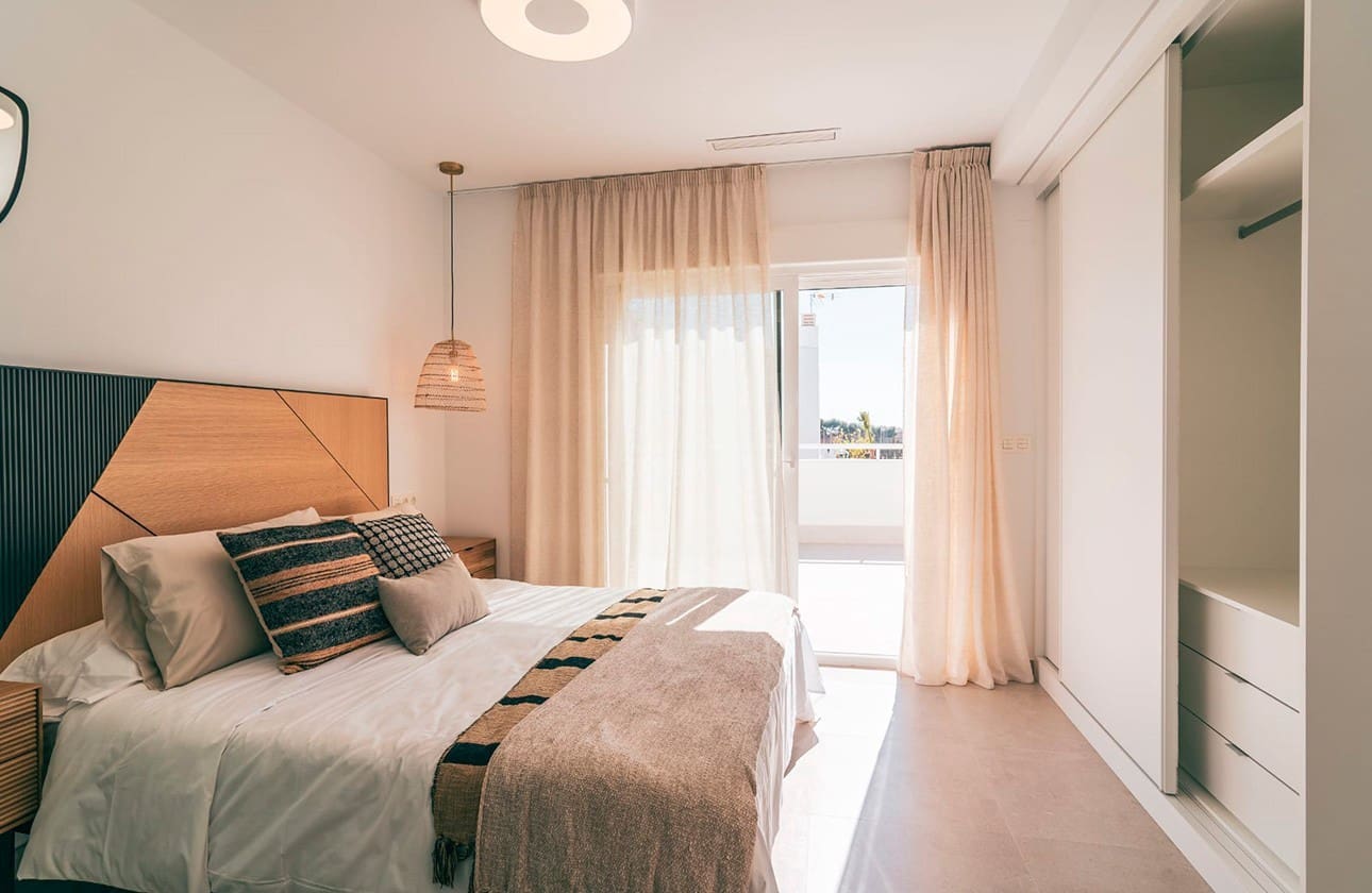 3 makuuhuone Huvila myytävänä paikassa Pilar de la Horadada mukana uima-altaan 
autotalli - 469 000 € (Ref: 7712961)