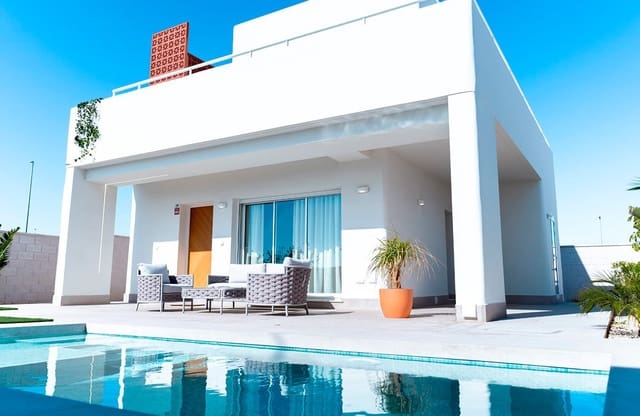 3 makuuhuone Huvila myytävänä paikassa Pilar de la Horadada ciudad, Pilar de la Horadada mukana uima-altaan 
autotalli - 469 000 € (Ref: 7712961)