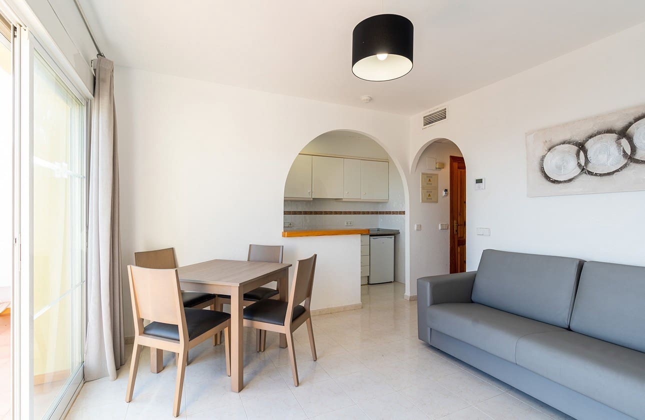 1 bedroom Apartment for sale in Calpe / Calp with pool - € 175,000 (Ref: 7715307)