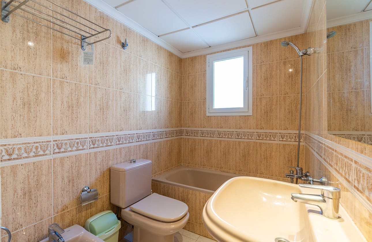 1 bedroom Apartment for sale in Calpe / Calp with pool - € 175,000 (Ref: 7715307)