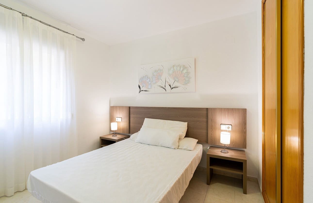 1 bedroom Apartment for sale in Calpe / Calp with pool - € 175,000 (Ref: 7715307)