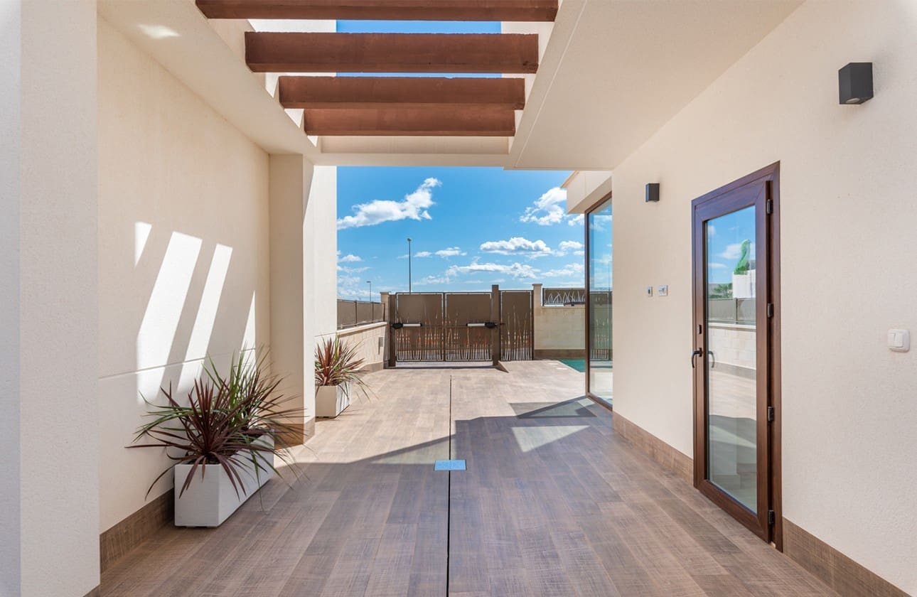 3 soveværelse Semi-Rækkehus til salg i Los Montesinos med swimmingpool garage - € 485.000 (Ref: 7853695)