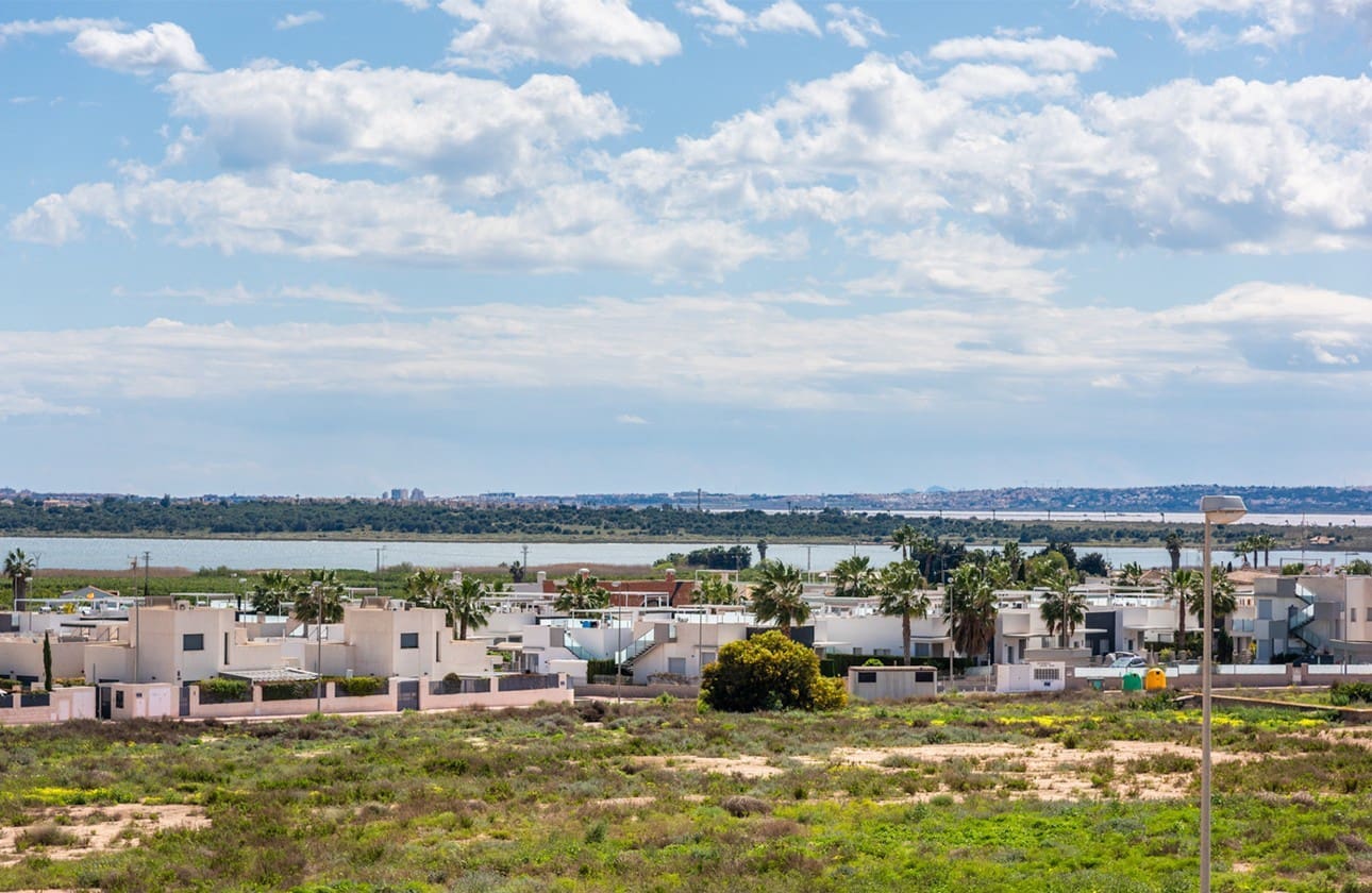 3 bedroom Semi-detached Villa for sale in Los Montesinos with pool garage - € 485,000 (Ref: 7853696)