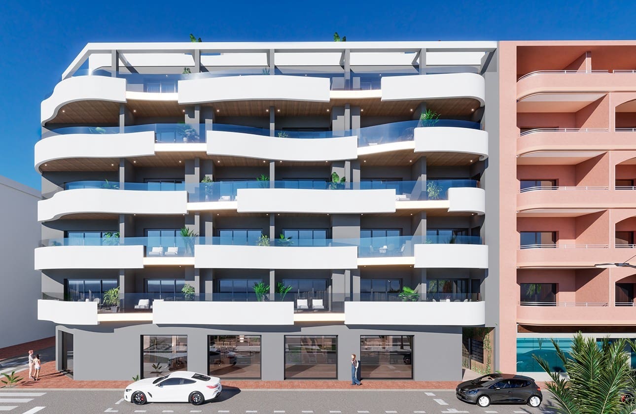 2 soveværelse Lejlighed til salg i Torrevieja med swimmingpool - € 339.000 (Ref: 7963959)