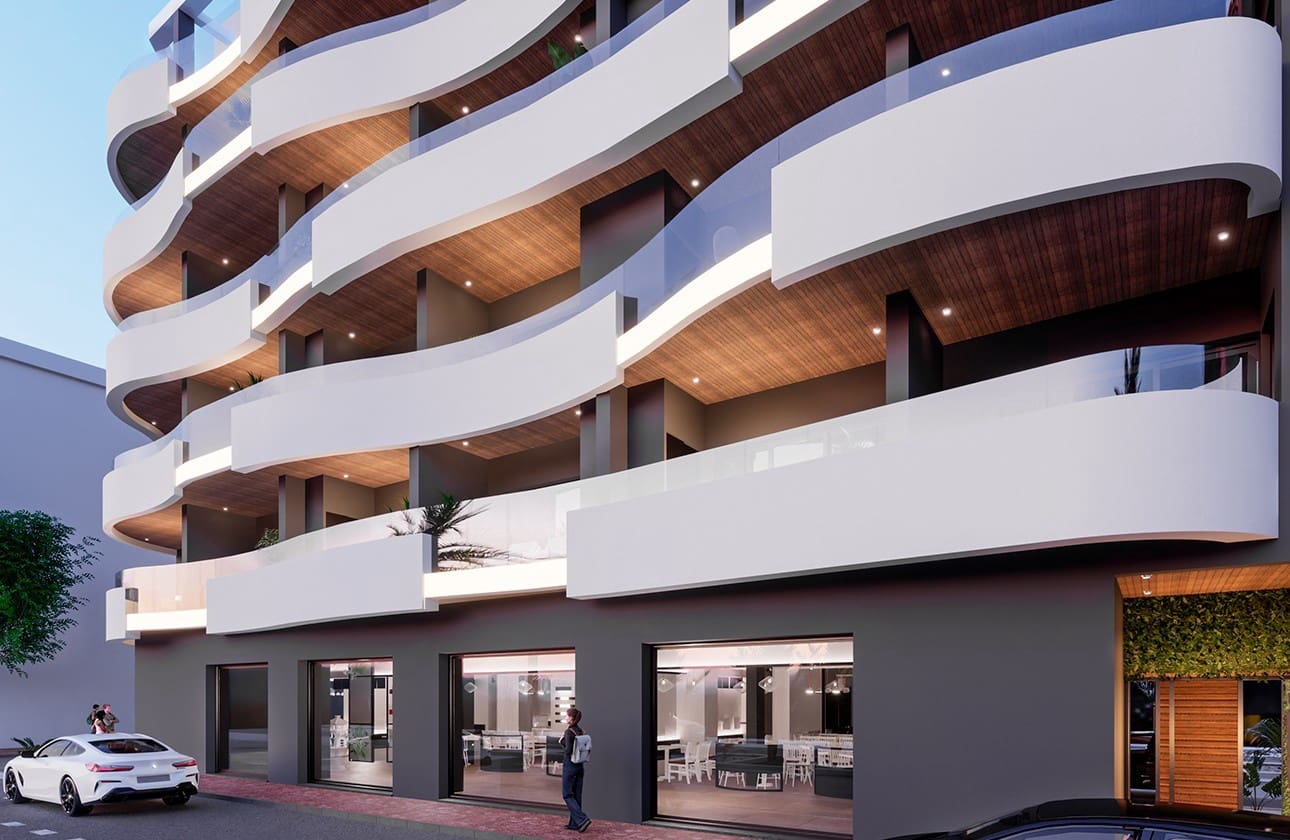 2 soveværelse Penthouse til salg i Torrevieja med swimmingpool - € 469.000 (Ref: 7963962)