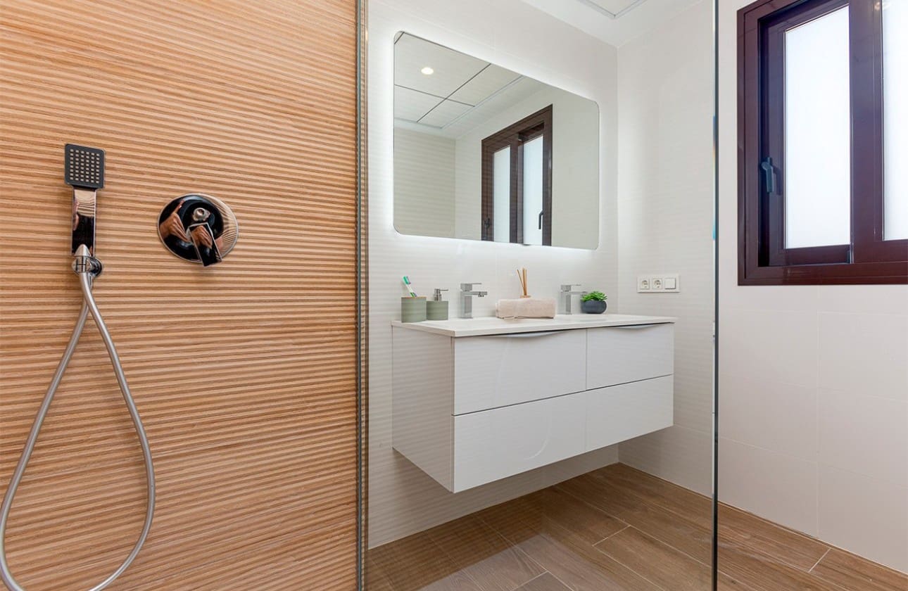 3 bedroom Villa for sale in Finestrat with pool garage - € 645,000 (Ref: 8046717)