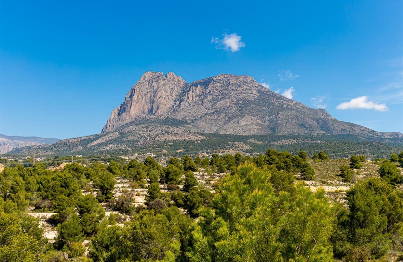 3 bedroom Villa for sale in Finestrat with pool garage - € 645,000 (Ref: 8046717)