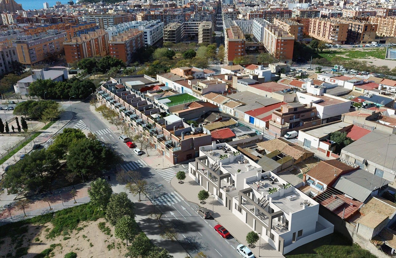 3 bedroom Villa for sale in Alicante / Alacant city with garage - € 449,000 (Ref: 8050520)