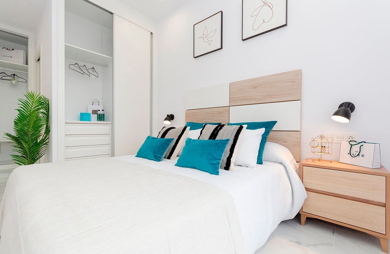 3 soverom Villa til salgs i Torrevieja med svømmebasseng garasje - € 409 000 (Ref: 8064932)