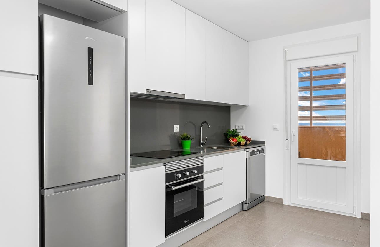 2 bedroom Apartment for sale in La Manga del Mar Menor with pool garage - € 215,178 (Ref: 8113183)