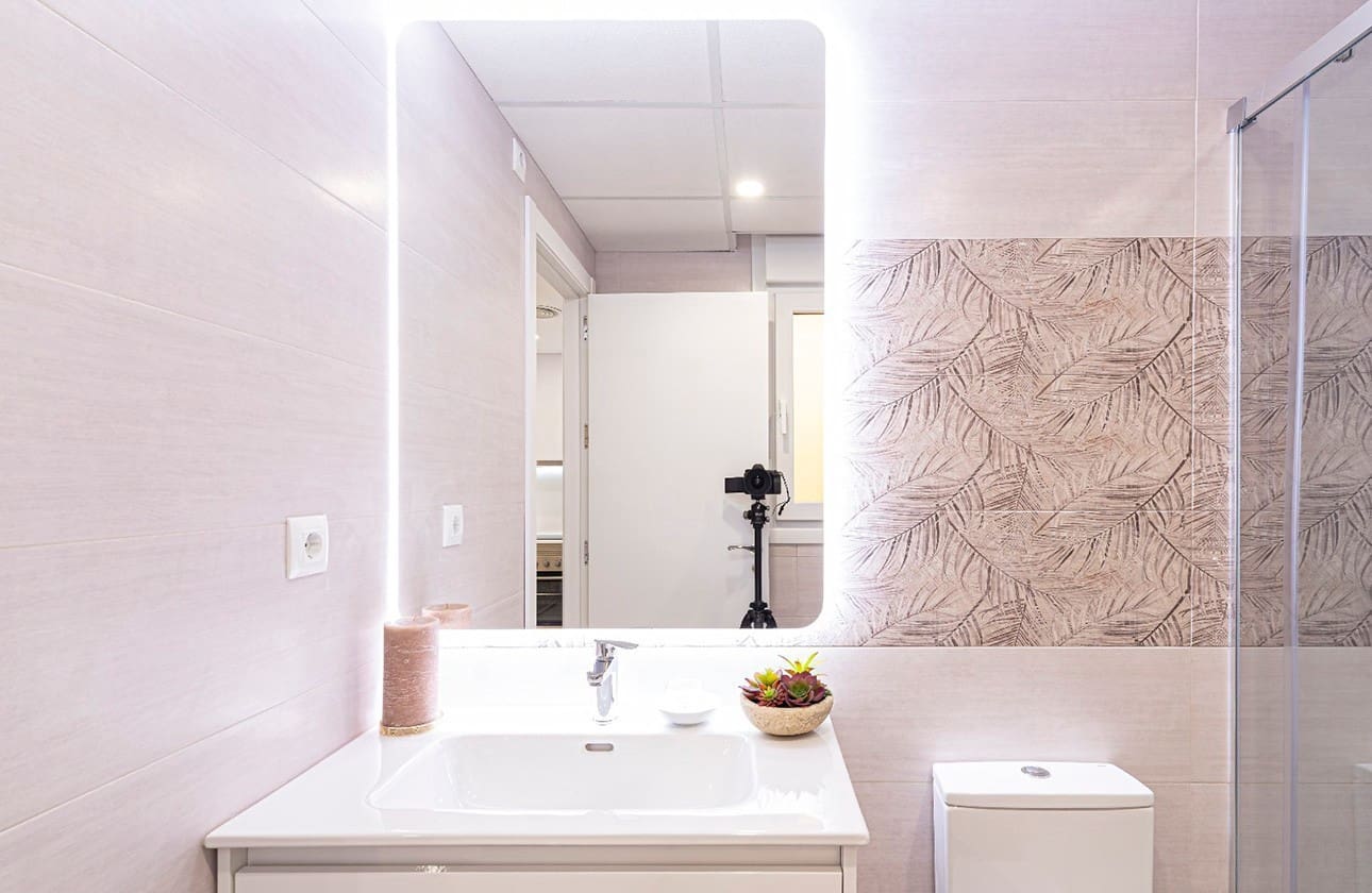 2 bedroom Apartment for sale in La Manga del Mar Menor with pool garage - € 260,560 (Ref: 8113184)