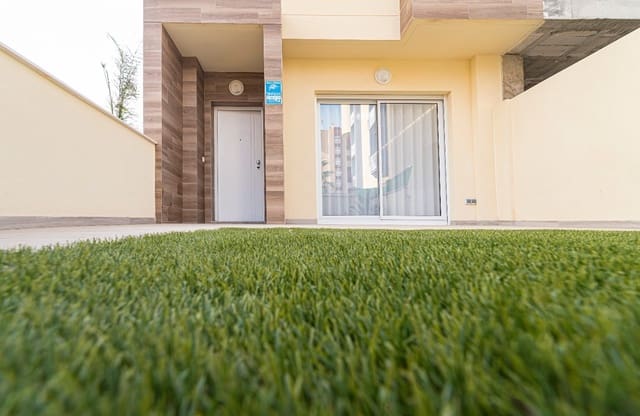 Apartamento de 2 habitaciones en La Manga del Mar Menor en venta con piscina garaje - 270.631 € (Ref: 8113187)