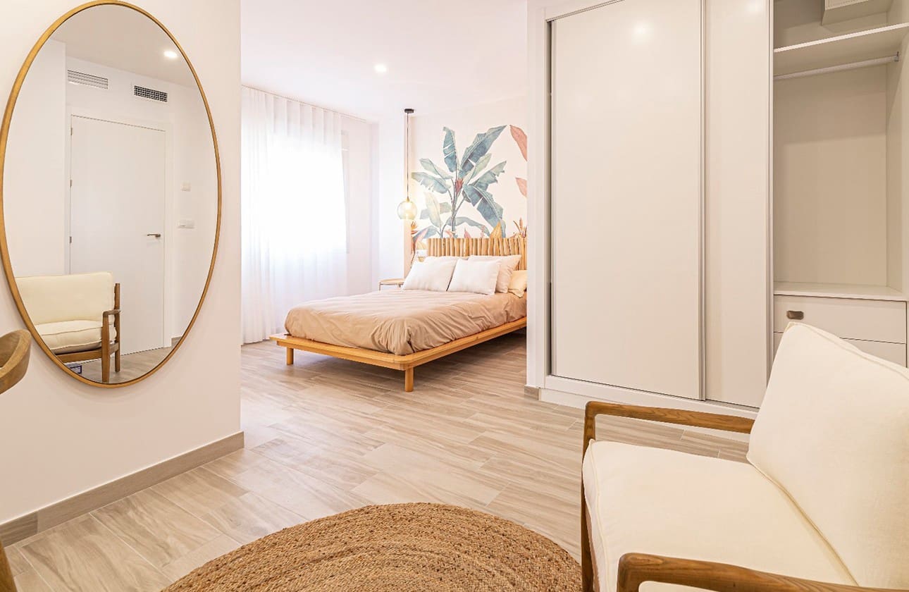 2 bedroom Apartment for sale in La Manga del Mar Menor with pool garage - € 270,631 (Ref: 8113187)