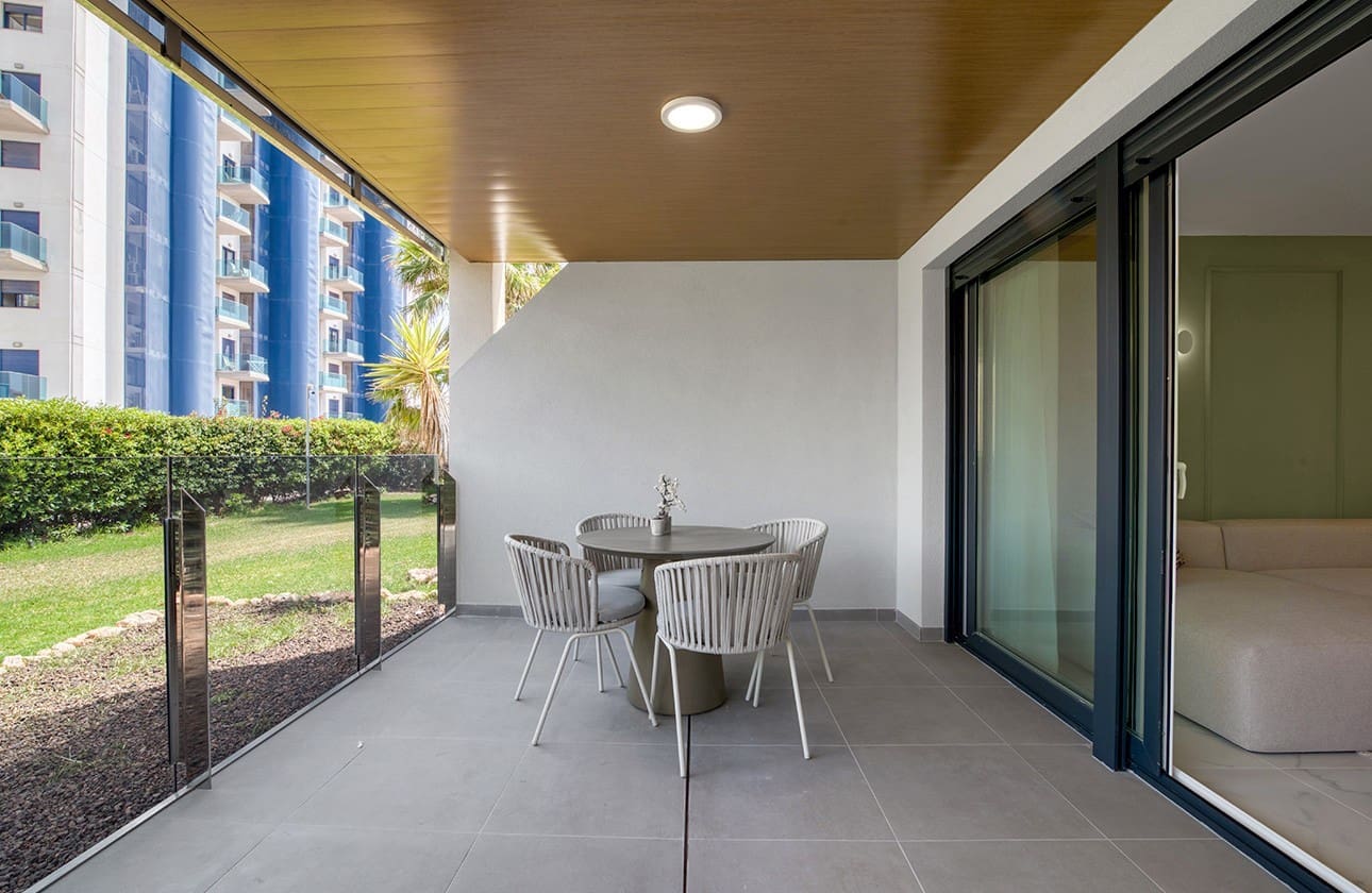 2 sovrum Lägenhet till salu i Punta Prima med pool garage - 379 000 € (Ref: 8127002)