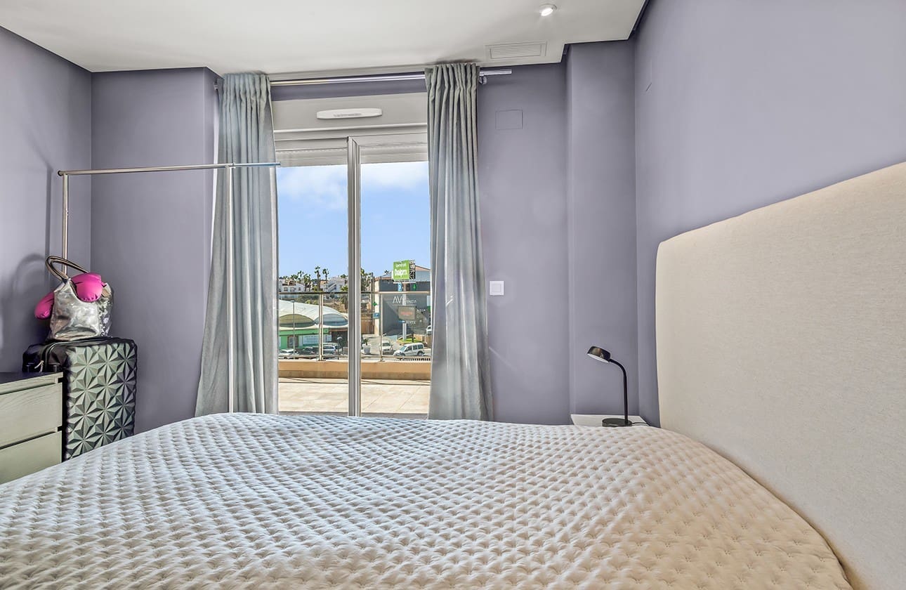 4 soverom Penthouse til salgs i Villamartin med svømmebasseng garasje - € 549 000 (Ref: 8132565)