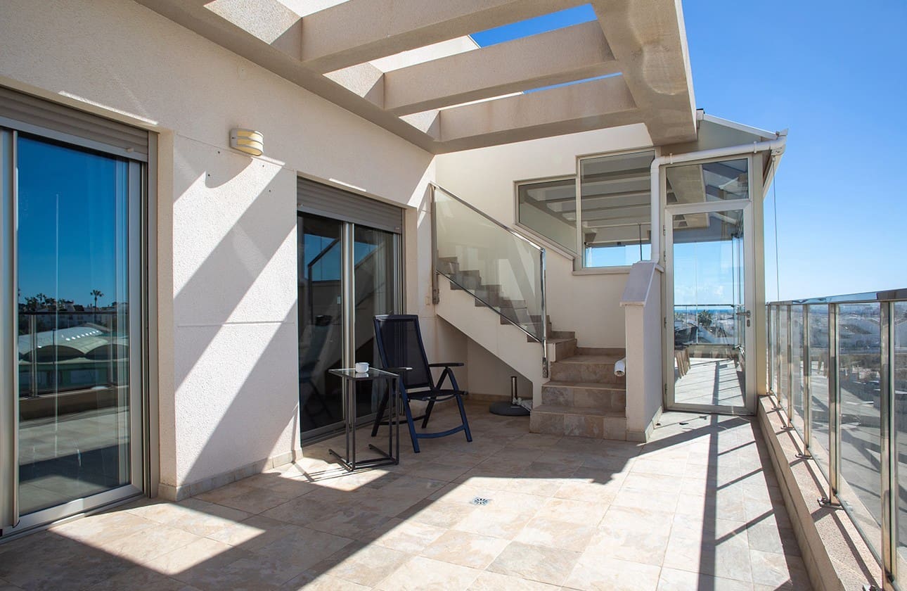 4 soverom Penthouse til salgs i Villamartin med svømmebasseng garasje - € 549 000 (Ref: 8132565)