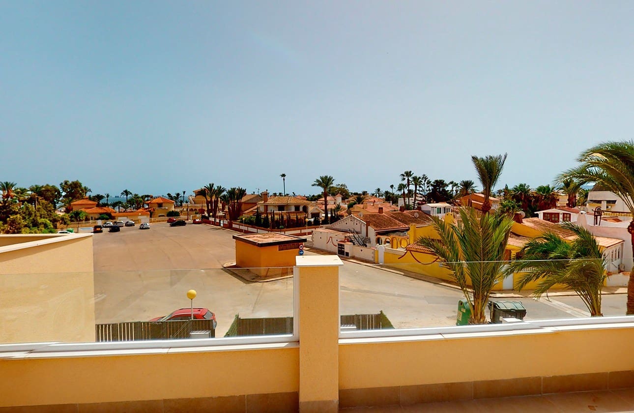 3 quarto Moradia para venda em Estrella de Mar com piscina garagem - 384 900 € (Ref: 8223642)