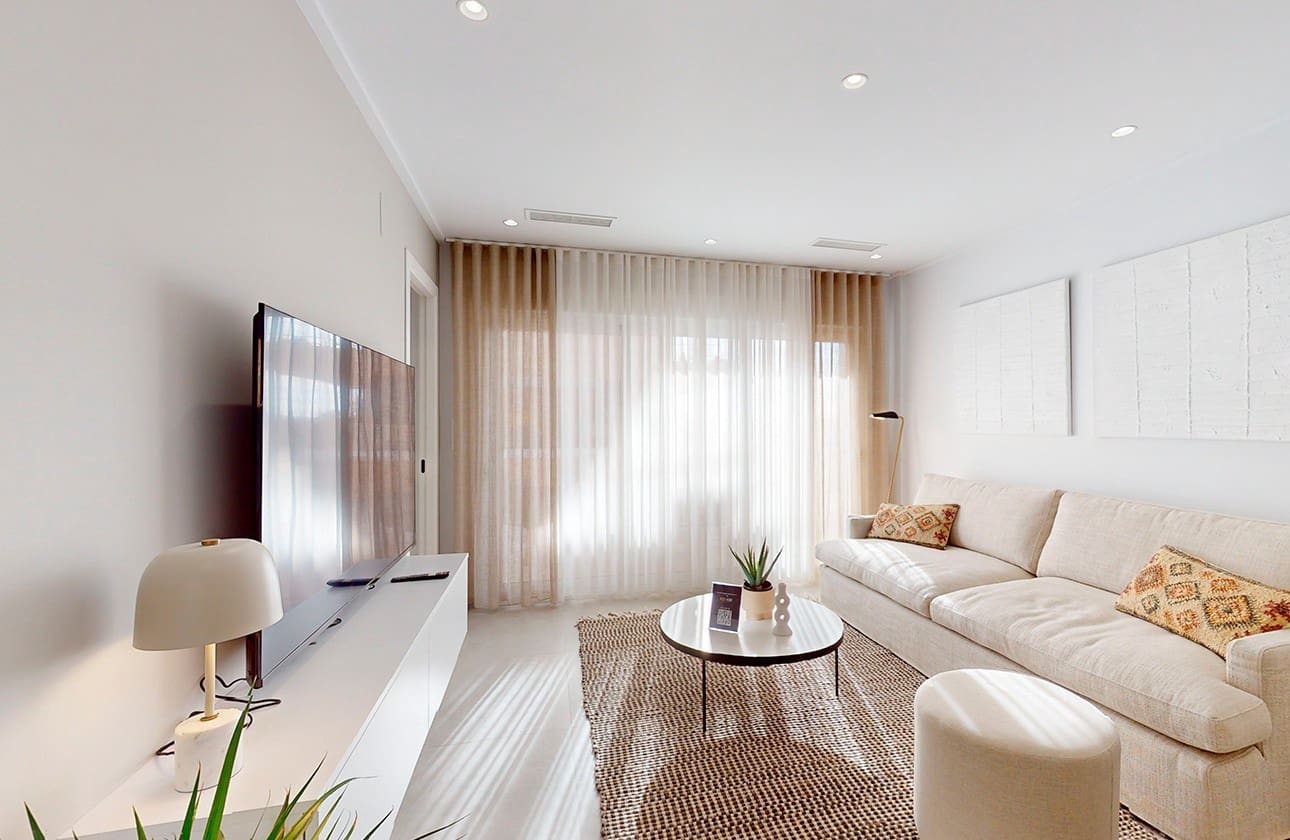 3 bedroom Apartment for sale in El Raso with pool garage - € 299,900 (Ref: 8230369)