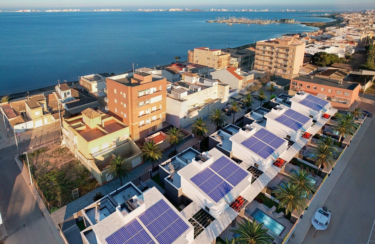 3 chambre Villa/Maison Semi-Mitoyenne à vendre à Los Nietos avec piscine garage - 359 900 € (Ref: 8243963)