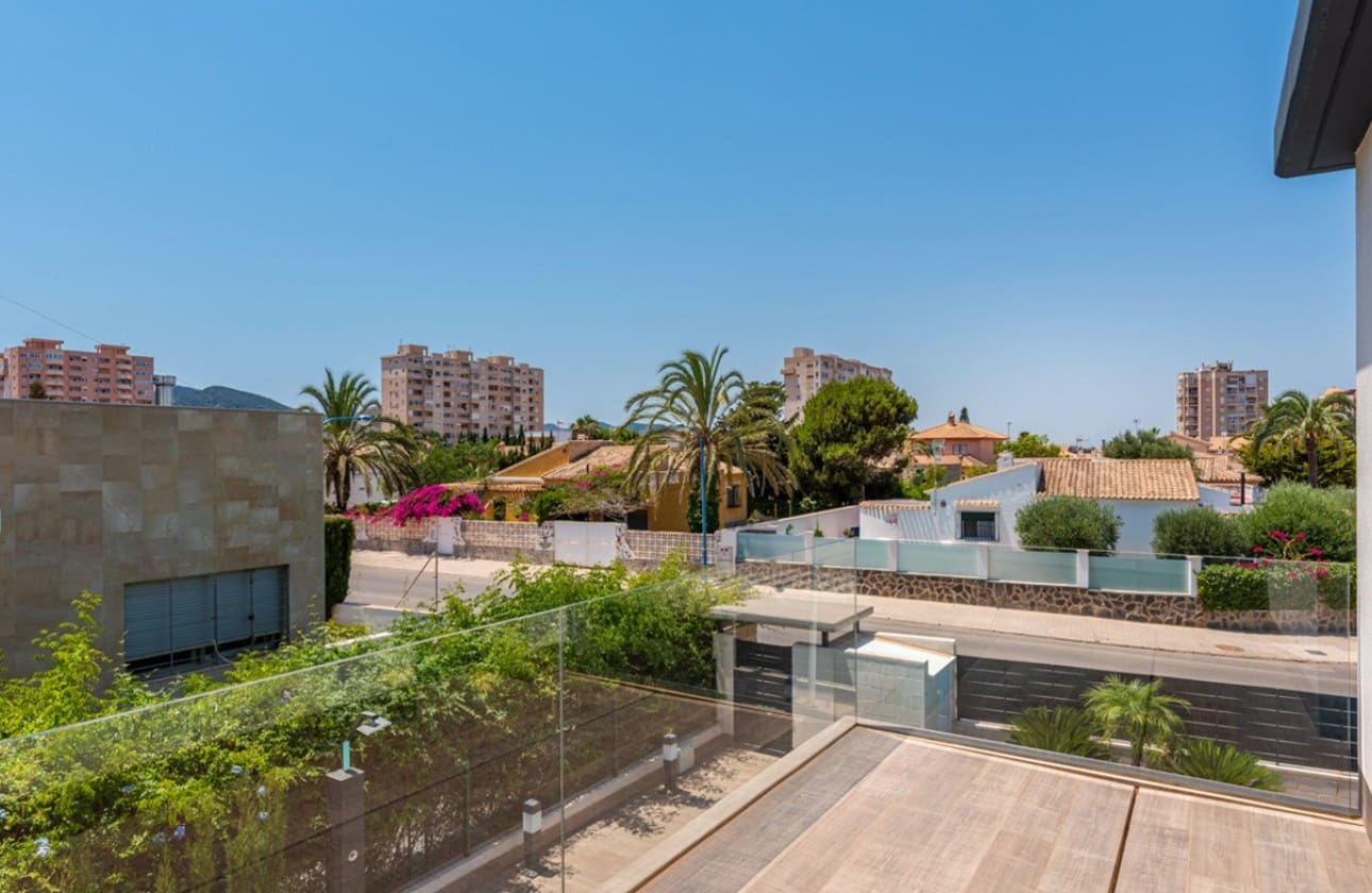 3 soverom Villa til salgs i Playa Honda med svømmebasseng - € 530 000 (Ref: 8286072)