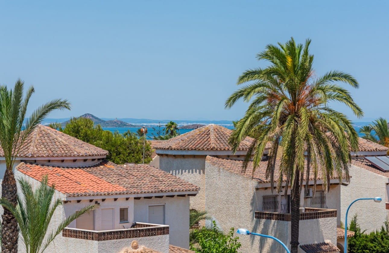 3 soverom Villa til salgs i Playa Honda med svømmebasseng - € 530 000 (Ref: 8286072)