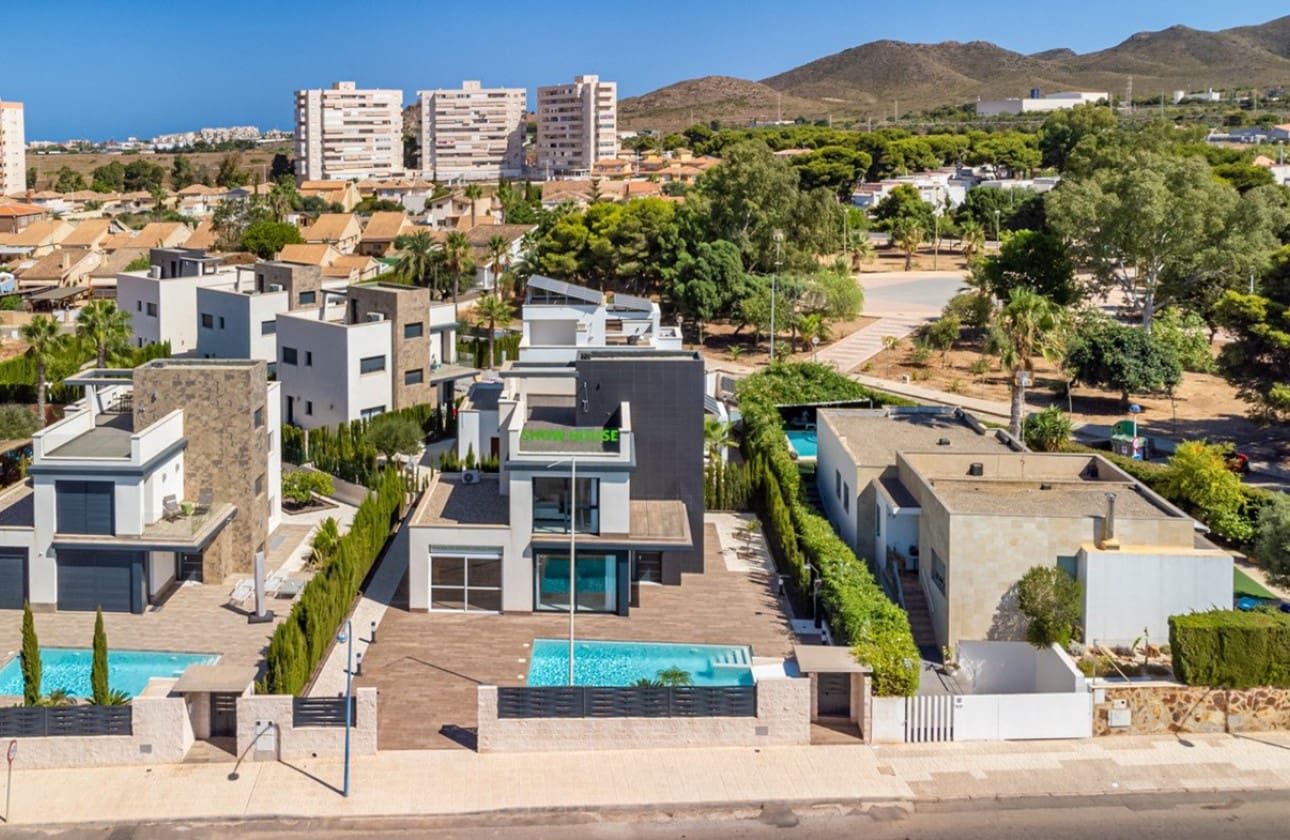 2 camera da letto Villa in vendita in Playa Honda con piscina - 455.000 € (Rif: 8286073)