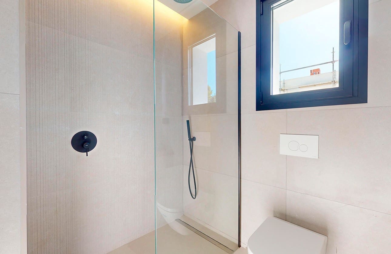 3 bedroom Villa for sale in Polop with pool garage - € 860,000 (Ref: 8323555)