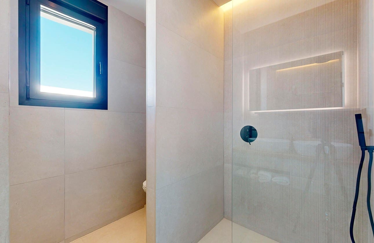 3 bedroom Villa for sale in Polop with pool garage - € 860,000 (Ref: 8323555)