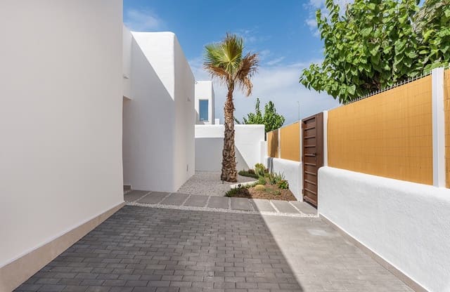 3 soverom Villa til salgs i Las Lomas de Rame - Bahía Bella, Los Alcázares med svømmebasseng garasje - € 499 900 (Ref: 8326535)