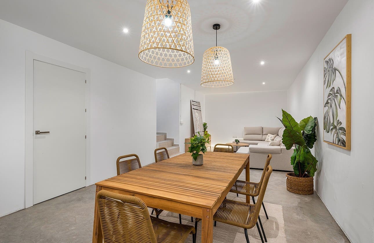 Chalet de 3 habitaciones en Los Alcázares en venta con piscina garaje - 399.900 € (Ref: 8326536)