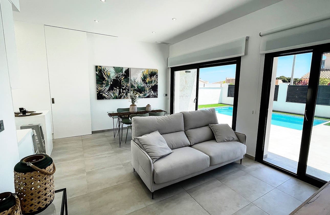 3 soverom Villa til salgs i Pinar de Campoverde med svømmebasseng garasje - € 437 800 (Ref: 8329447)