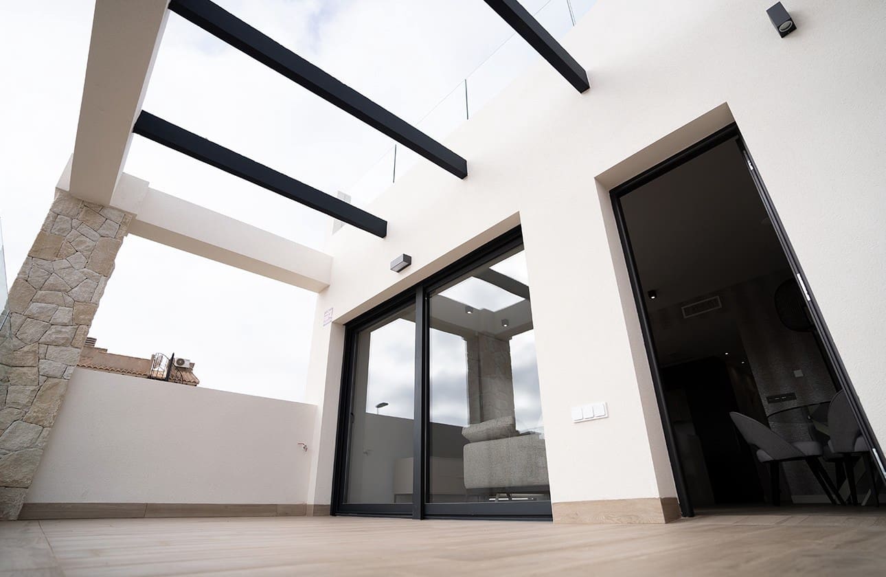 3 soveværelse Lejlighed til salg i Villamartin med swimmingpool garage - € 355.000 (Ref: 8329577)