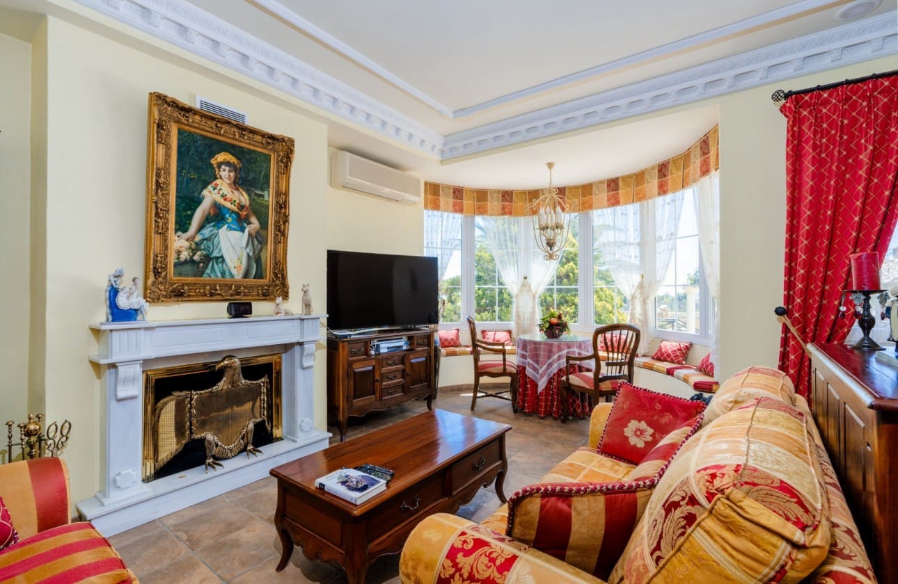 5 soverom Villa til salgs i San Vicente / Sant Vicent del Raspeig med svømmebasseng garasje - € 850 000 (Ref: 8395873)