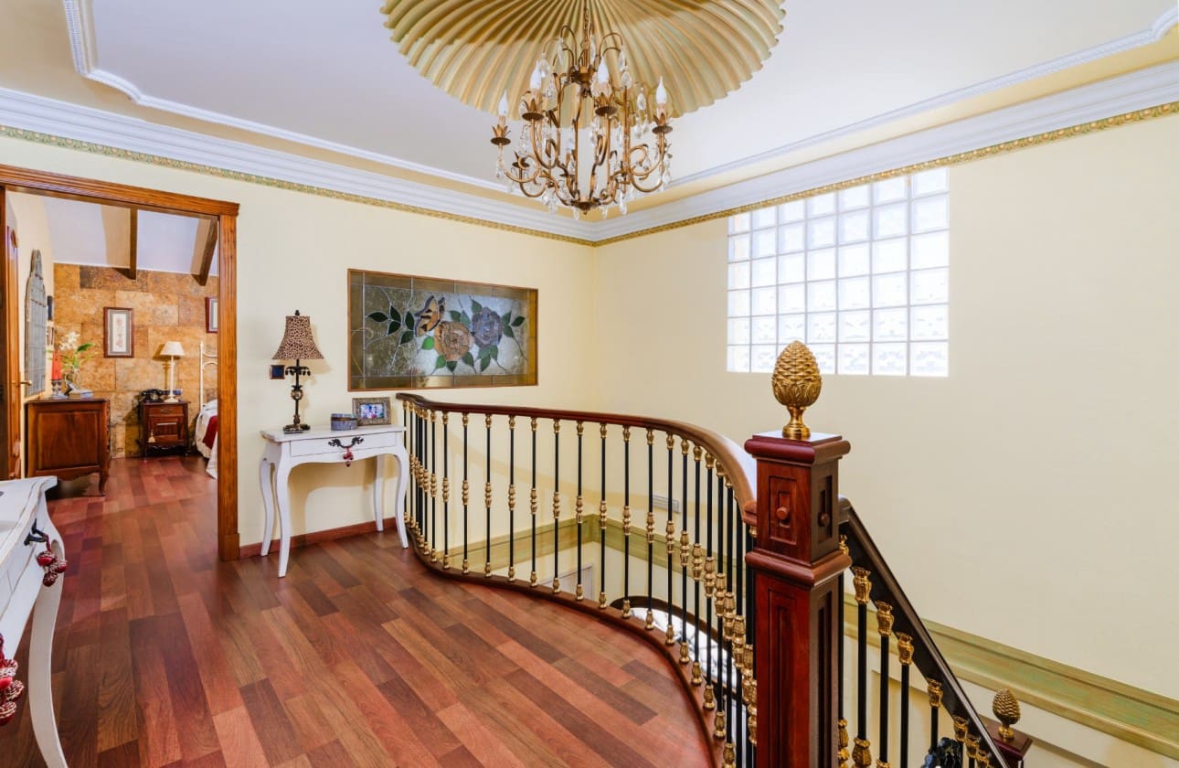 5 soverom Villa til salgs i San Vicente / Sant Vicent del Raspeig med svømmebasseng garasje - € 850 000 (Ref: 8395873)