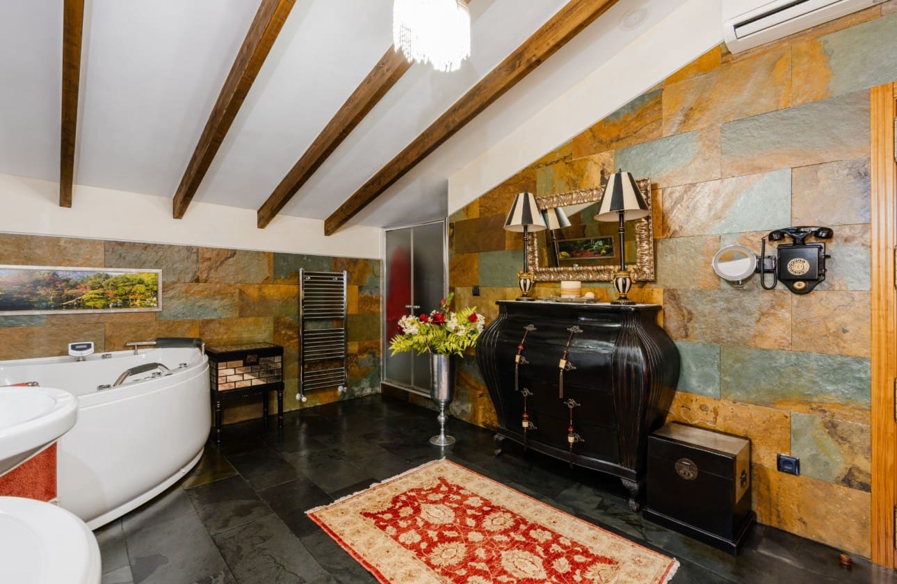 5 soverom Villa til salgs i San Vicente / Sant Vicent del Raspeig med svømmebasseng garasje - € 850 000 (Ref: 8395873)