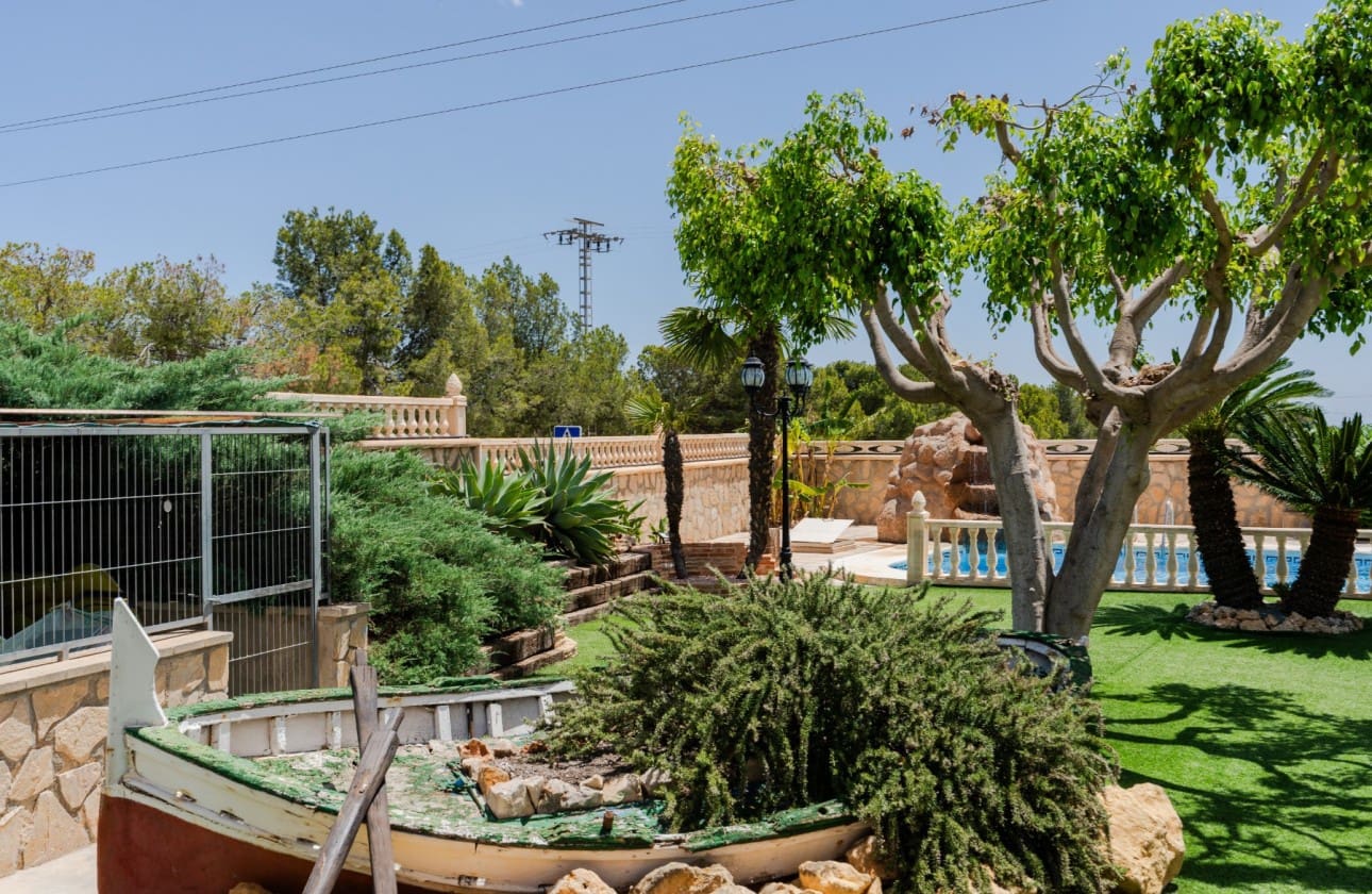 5 soverom Villa til salgs i San Vicente / Sant Vicent del Raspeig med svømmebasseng garasje - € 850 000 (Ref: 8395873)