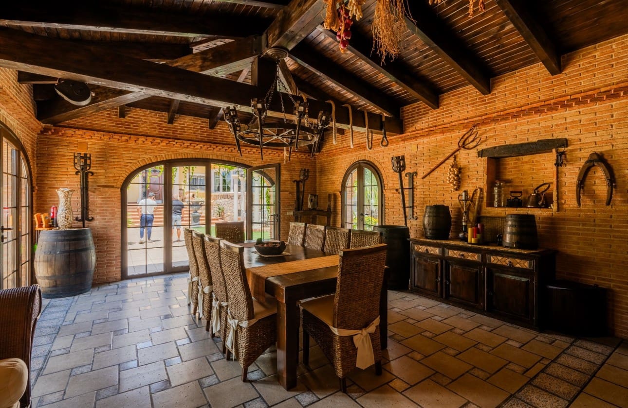 5 soverom Villa til salgs i San Vicente / Sant Vicent del Raspeig med svømmebasseng garasje - € 850 000 (Ref: 8395873)