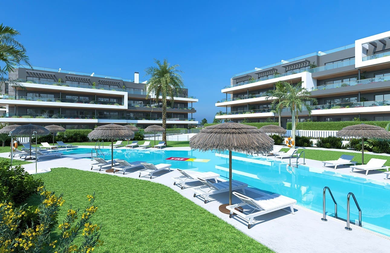 3 soverom Penthouse til salgs i Torrevieja med svømmebasseng garasje - € 420 000 (Ref: 8397821)