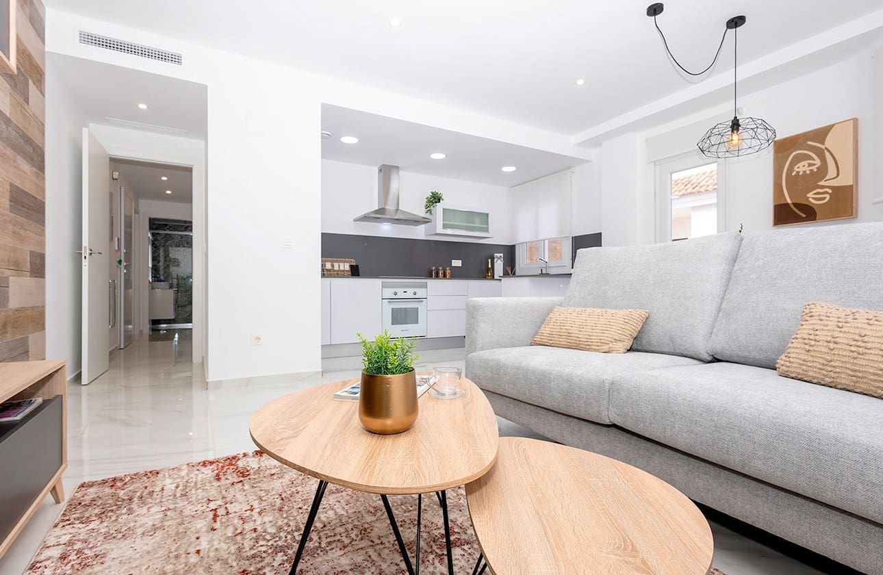 2 soverom Leilighet til salgs i Jacarilla med svømmebasseng - € 139 000 (Ref: 8408520)