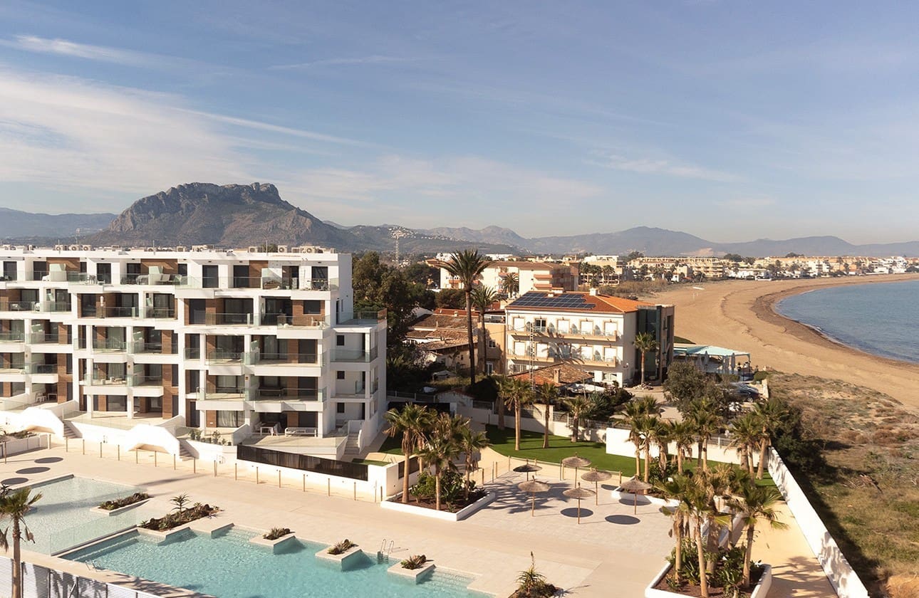 3 soveværelse Penthouse til salg i Denia med swimmingpool garage - € 599.000 (Ref: 8410420)