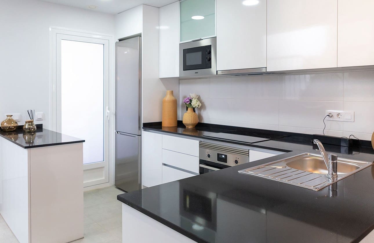 1 soverom Penthouse til salgs i San Juan de los Terreros med svømmebasseng garasje - € 175 000 (Ref: 8453030)