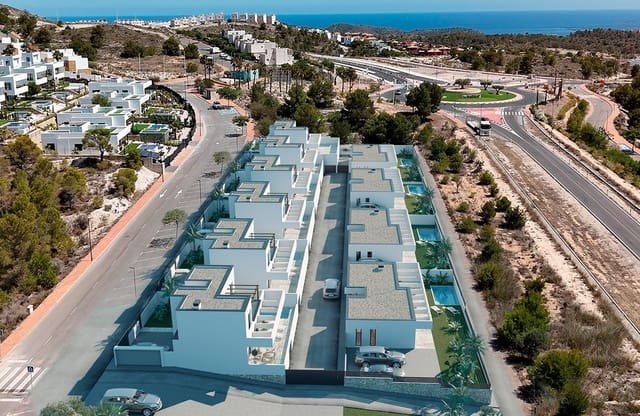 Chalet de 3 habitaciones en Golf Bahía, Finestrat en venta con piscina garaje - 725.000 € (Ref: 8462548)