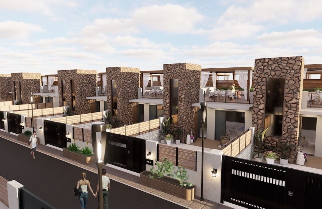 2 soveværelse Villa til salg i La Pinilla med swimmingpool garage - € 193.750 (Ref: 8473130)