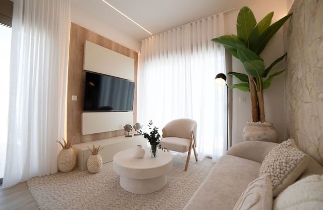 3 soverom Villa til salgs i Doña Pepa, Rojales med svømmebasseng garasje - € 435 000 (Ref: 8499400)