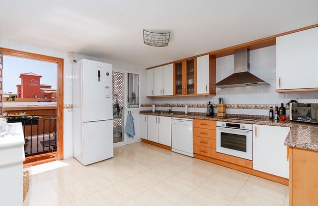 6 chambre Maison de Ville à vendre à Monte Faro - Altomar II, Santa Pola avec piscine garage - 349 000 € (Ref: 8512246)